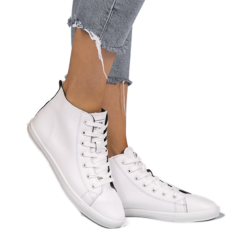 Sneakers alte bianche da donna classiche 9858 bianca