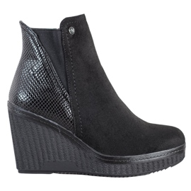 Goodin Stivali con zeppa nero