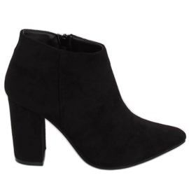Scarpe sul palo nero G-7668 Nero