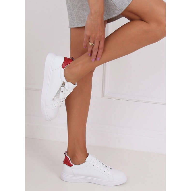 Sneakers da donna bianche KK-206 WHITE / RED Ii Genre bianca