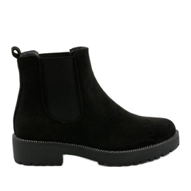 Stivali piatti in camoscio nero di Nahneva