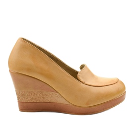 Décolleté beige sulla zeppa Cofton