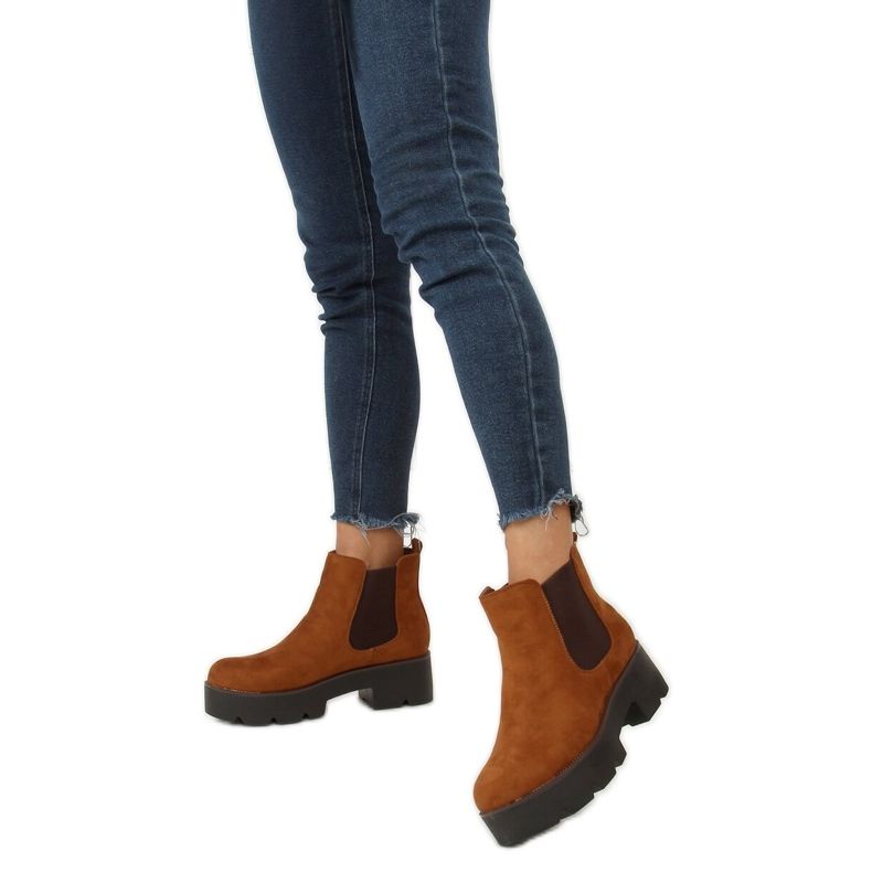 Stivaletti Chelsea su suola alta cammello 8B987 Camel marrone