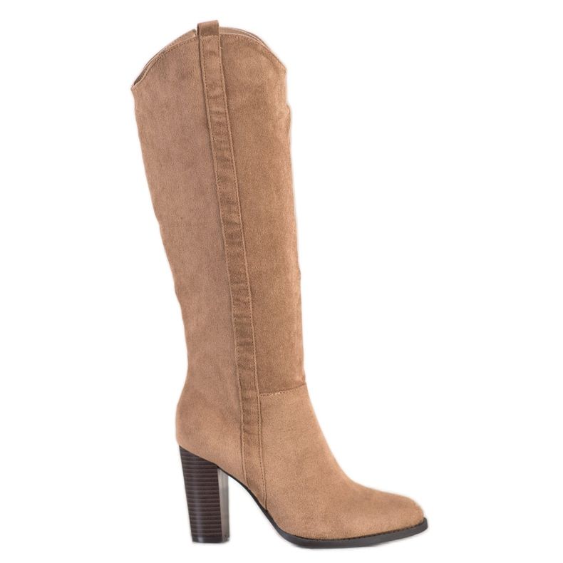 Seastar Stivali alla moda su un pilastro beige