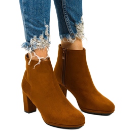 Stivali cammello sul palo, pelle scamosciata Xentora marrone
