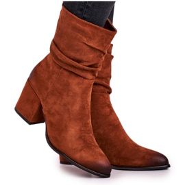 Vinceza Stivali da donna con tacco in pelle scamosciata color cammello marrone