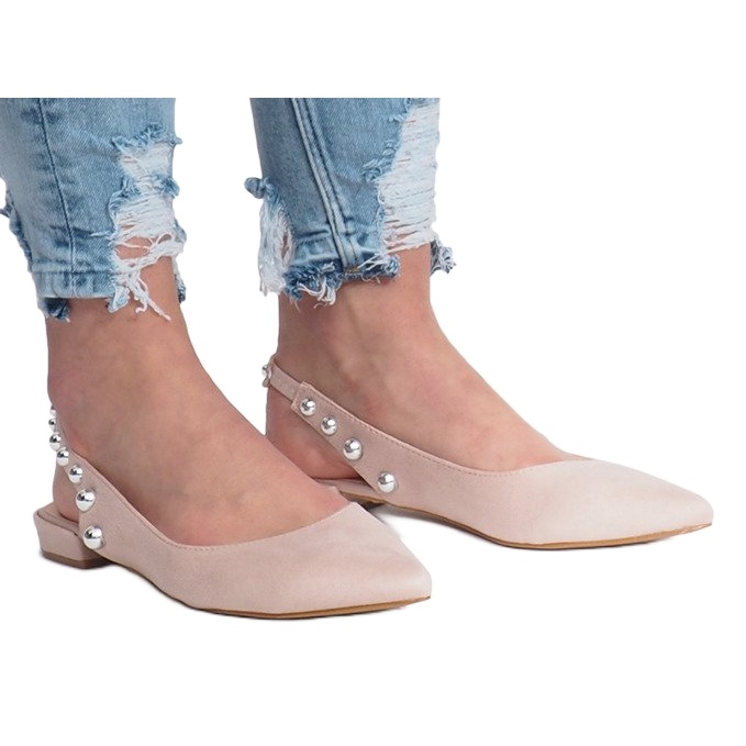 Ballerine beige con borchie F-3650