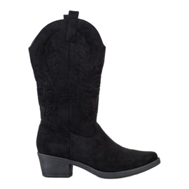 Ideal Shoes Cowgirls su un post basso nero