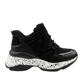 Sneakers sportive nere realizzate in ecopelle scamosciata Clavelina nero