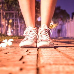 Scarpe da ginnastica e scarpe sportive di marchi famosi a prezzi scontati