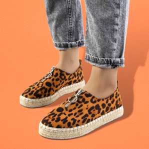Come indossare le scarpe leopardate? Stili brillanti per varie occasioni