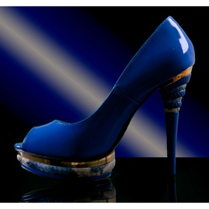 In che modo i tacchi alti sono entrati nel canone della moda femminile?