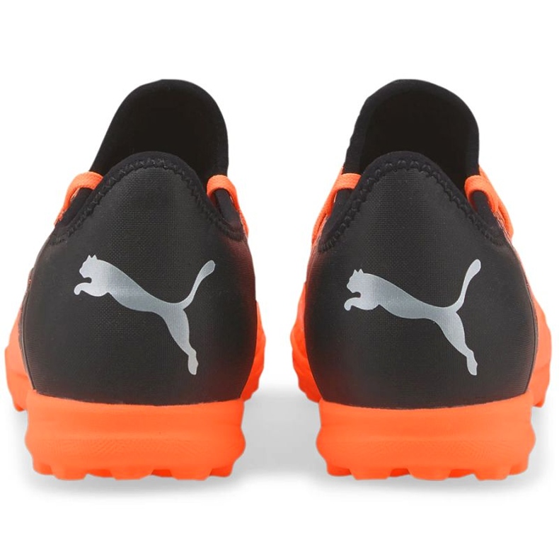 Scarpe da calcio Puma Future Z 4.3 Tt M 106770 01 arance e rossi 1