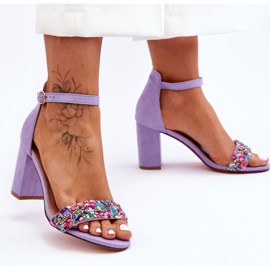 Sandali alla moda con tacco alto e pietre viola Love Me 2