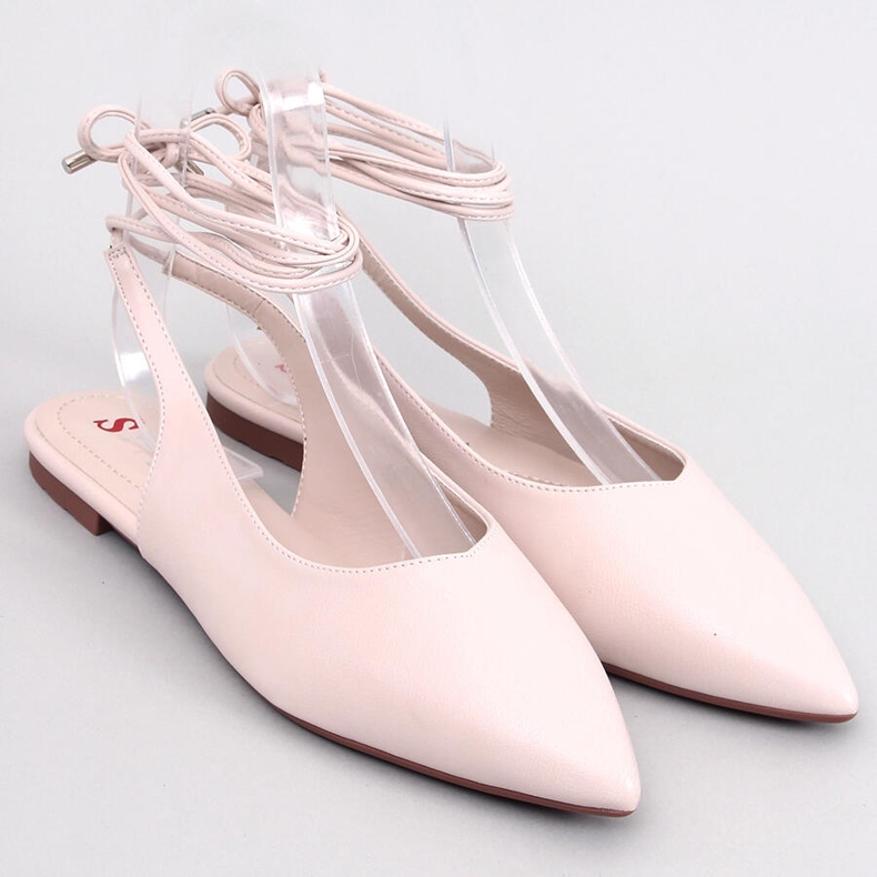 Jody Beige ballerine stringate con tacco aperto 1