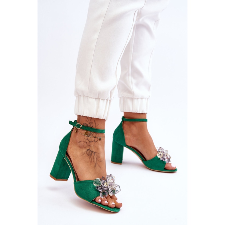 Eleganti sandali con cristalli sui tacchi Cameron Green verde 2