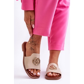 Sandali Classici Con Tacco Piatto Da Donna Beige Larotte 1