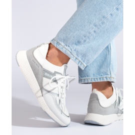 Sneakers da donna Big Star JJ274A196 bianca 1