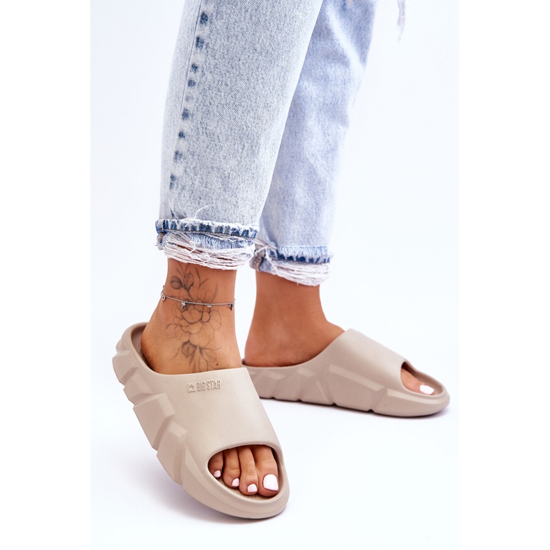 Pantofole da donna in schiuma leggera Big Star LL274593 Beige 1