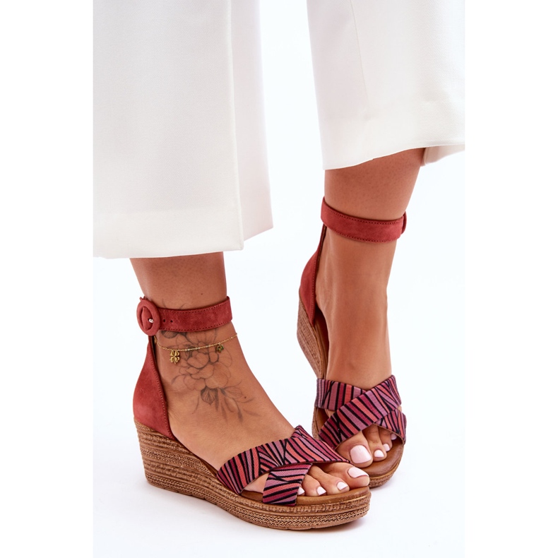 Sandali con zeppa in camoscio Maciejka 04565-44 Rosso 2