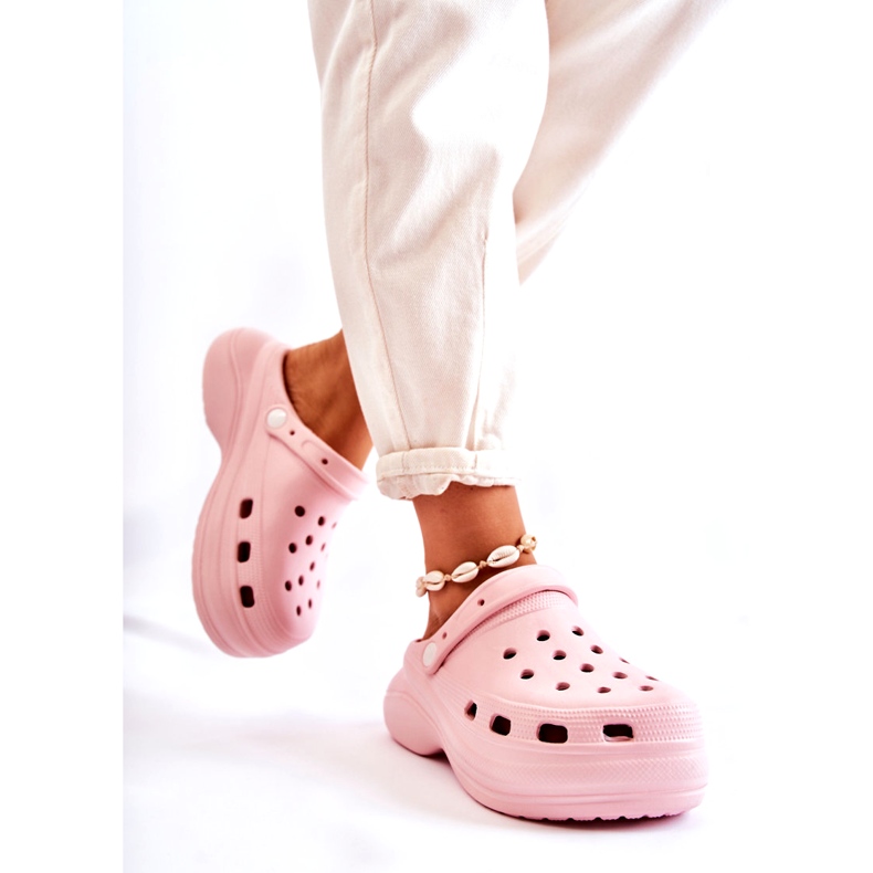Ciabatte in schiuma da donna Crocs Pink Coline rosa 2