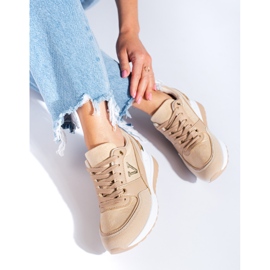 Sneakers con zeppa Shelovet beige da donna 1
