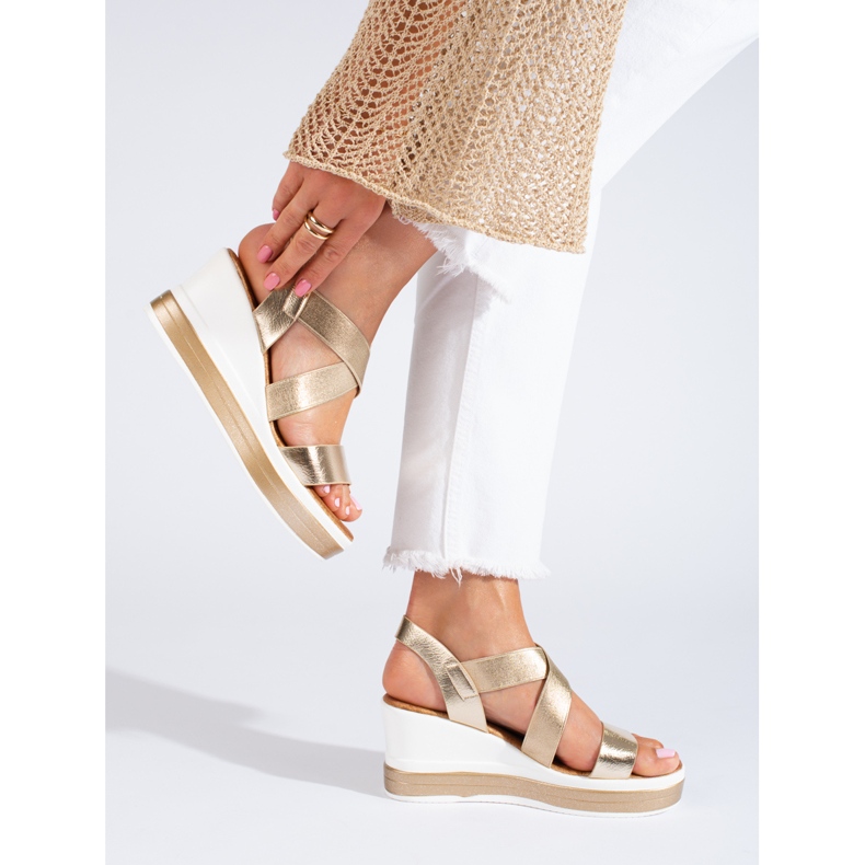 Sandali Shelovet con zeppa color oro d'oro 1