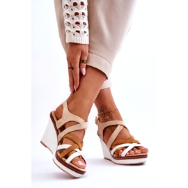 Sandali Con Zeppa Con Righe Beige 2