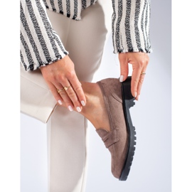 Scarpe da donna in camoscio beige scuro Shelovet 2
