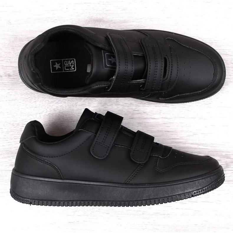 News Scarpe sportive con velcro Novità W EVE402A nere nero 2