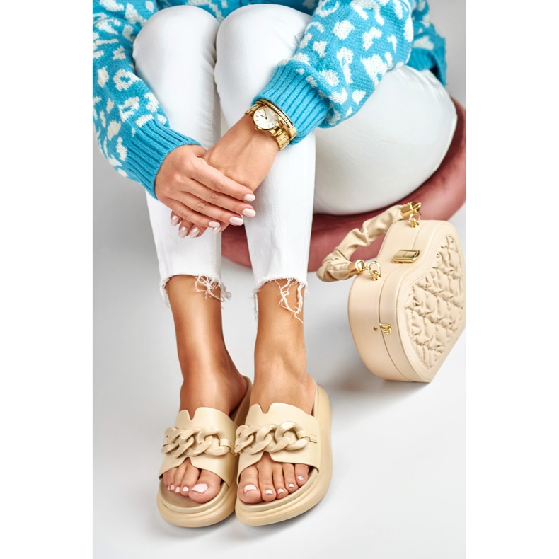 La.Fi Ciabatte beige con catena 1