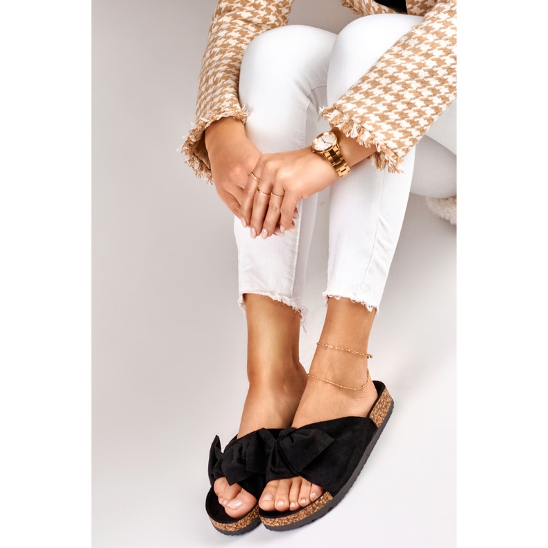 Pantofole nere classiche con fiocco nero 2