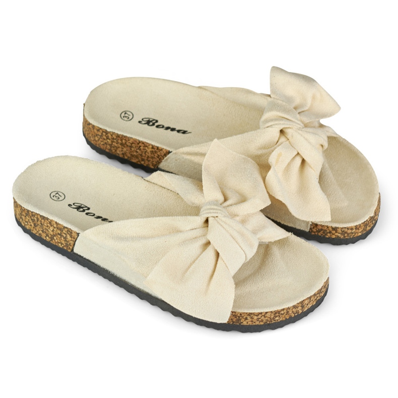 Pantofole classiche beige con fiocco 1