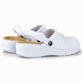 Comode pantofole da donna con dita coperte bianca 1