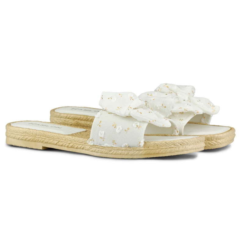 Pantofole bianche da donna con fiocco bianca 2