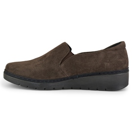 Comode scarpe marroni da donna in camoscio marrone 1