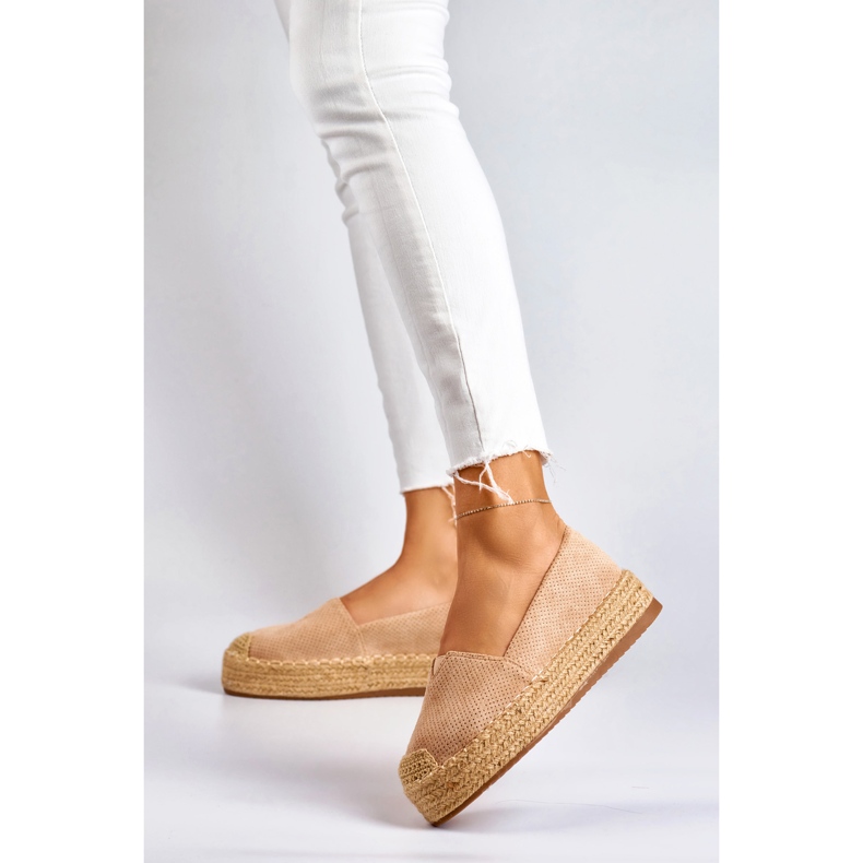 Espadrillas da donna beige sulla piattaforma 2