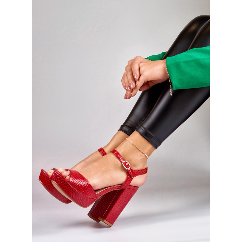 Sandali rossi con tacco alto rosso 1
