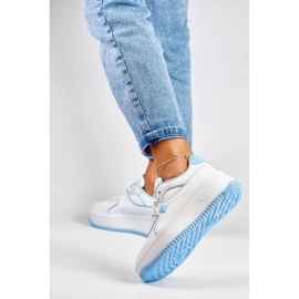 Sneakers bianche da donna con accessori blu bianco 2