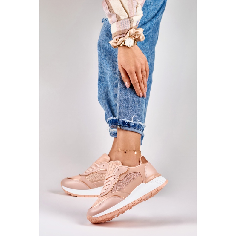Sneakers rosa lucido da donna 2