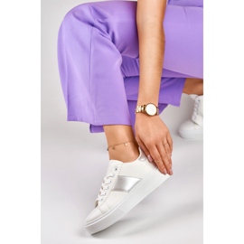 Sneakers bianche da donna sulla piattaforma con un'aggiunta d'argento bianco 2