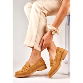 Scarpe da donna in camoscio color caramello marrone 2