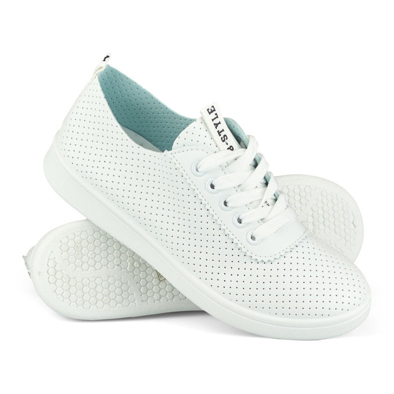 Sneakers traforate bianche da donna di Bellis bianca 1