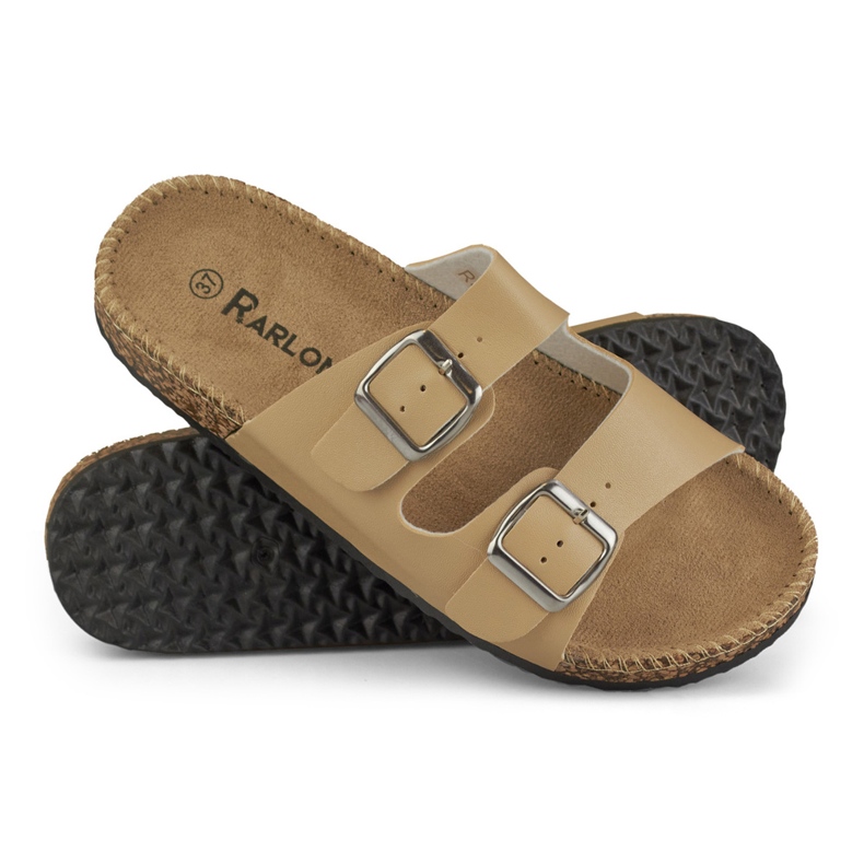 Comode pantofole da donna beige 1