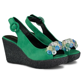 Sandali con zeppa verdi con perline verde 2