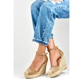 Espadrillas con zeppa da donna beige scuro 1