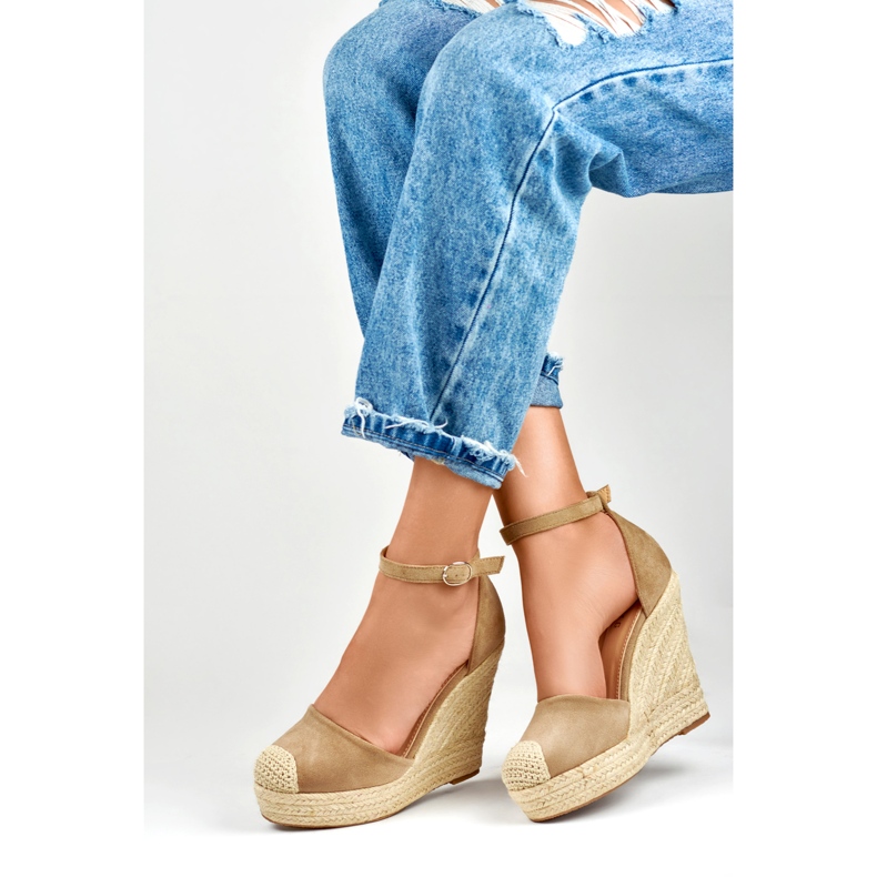 Espadrillas con zeppa da donna beige scuro 1