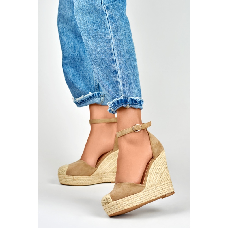 Espadrillas con zeppa da donna beige scuro 2