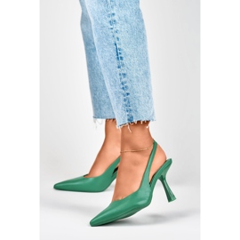 Décolleté verdi con tacco aperto verde 2