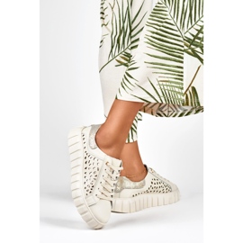Scarpe sportive da donna beige in pelle naturale 2